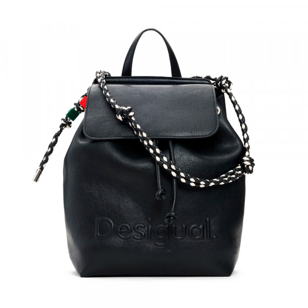 mittelgrosser-geflochtener-rucksack