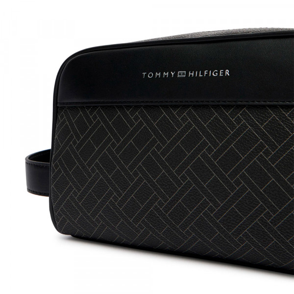 trousse-de-toilette-monogrammee-drapeau