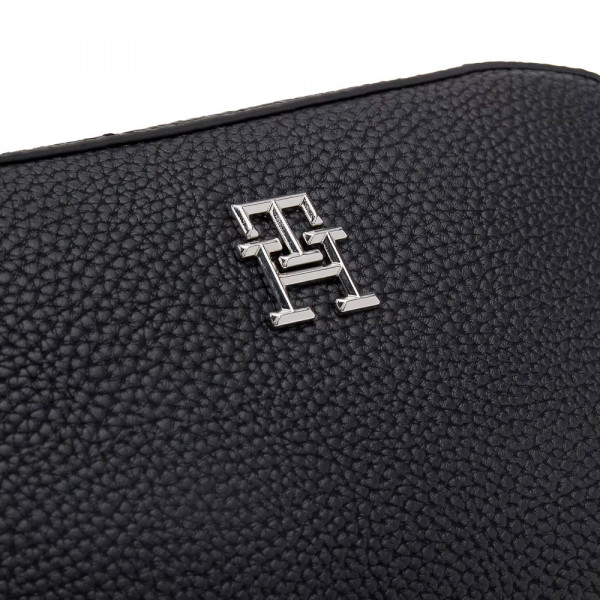 th-emblem-wallet-bag-with-shoulder-straps