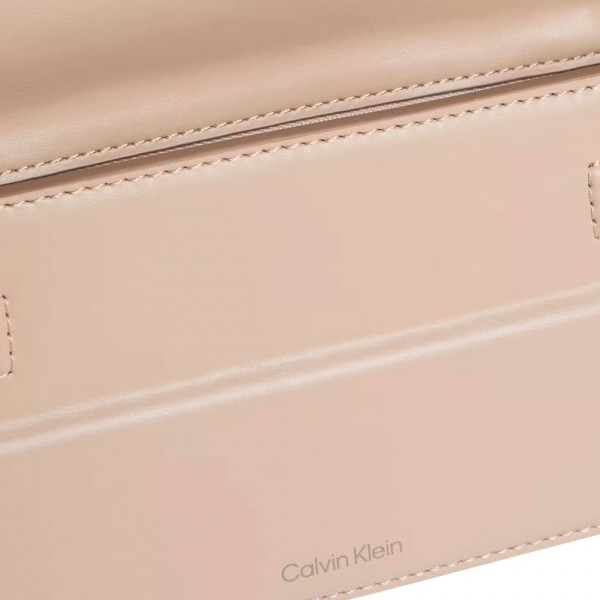 petit-sac-a-bandouliere-avec-ceinture