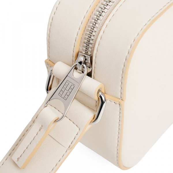 borsa-a-tracolla-con-logo