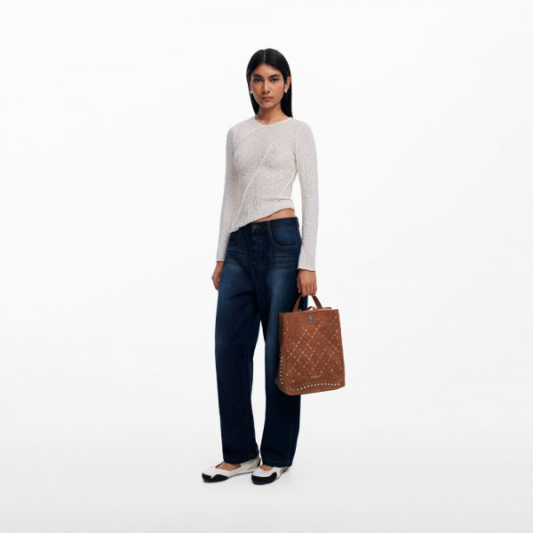 petit-sac-a-dos-ajoure-cloute