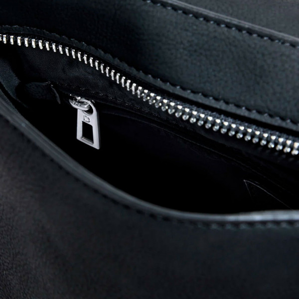 bolso-cruzado-efecto-piel-tachuelas-pequeno