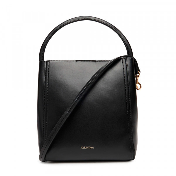 sacktasche-mit-monogramm-logo-und-metallbeschlagen