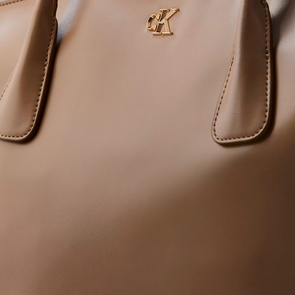 sac-cabas-moyen-a-dome-monogramme