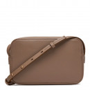 bolso-cruzado-con-logo-en-lamina-metalica