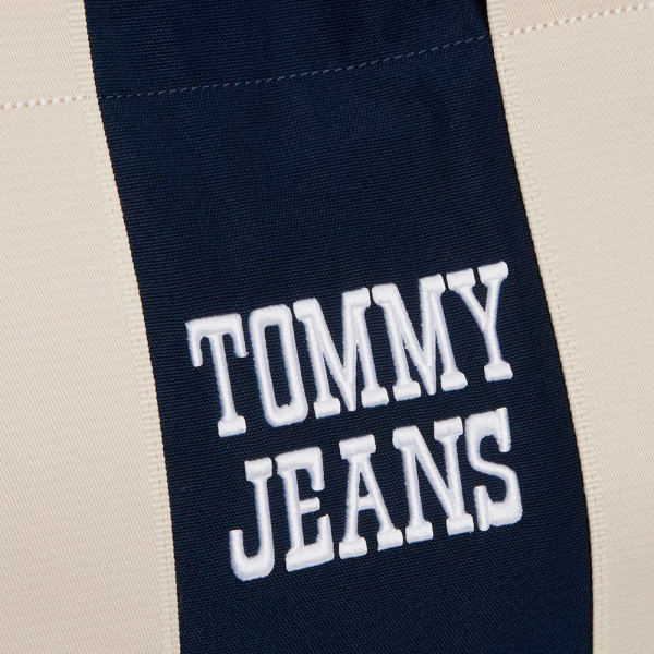 sac-fourre-tout-en-toile-avec-logo-texture