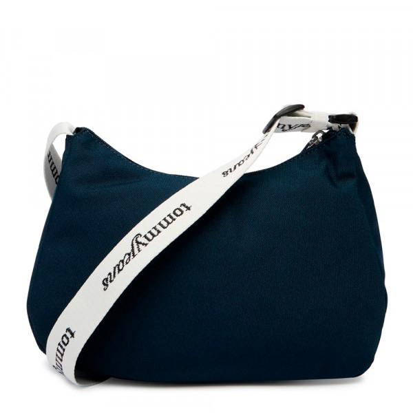 essentials-daily-shoulder-bag