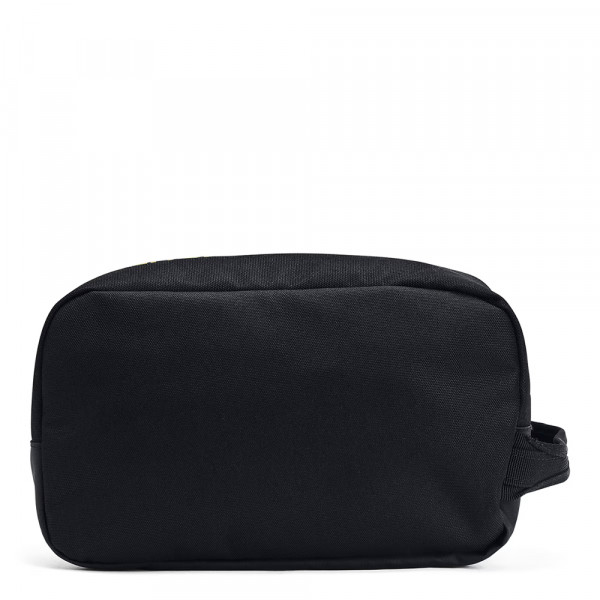 toiletry-bag-contains-travel-kit