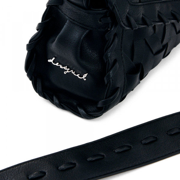 piccola-borsa-intrecciata