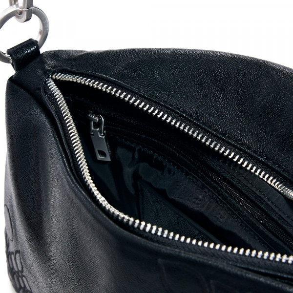 bolsa-pequena-com-aba-bordada