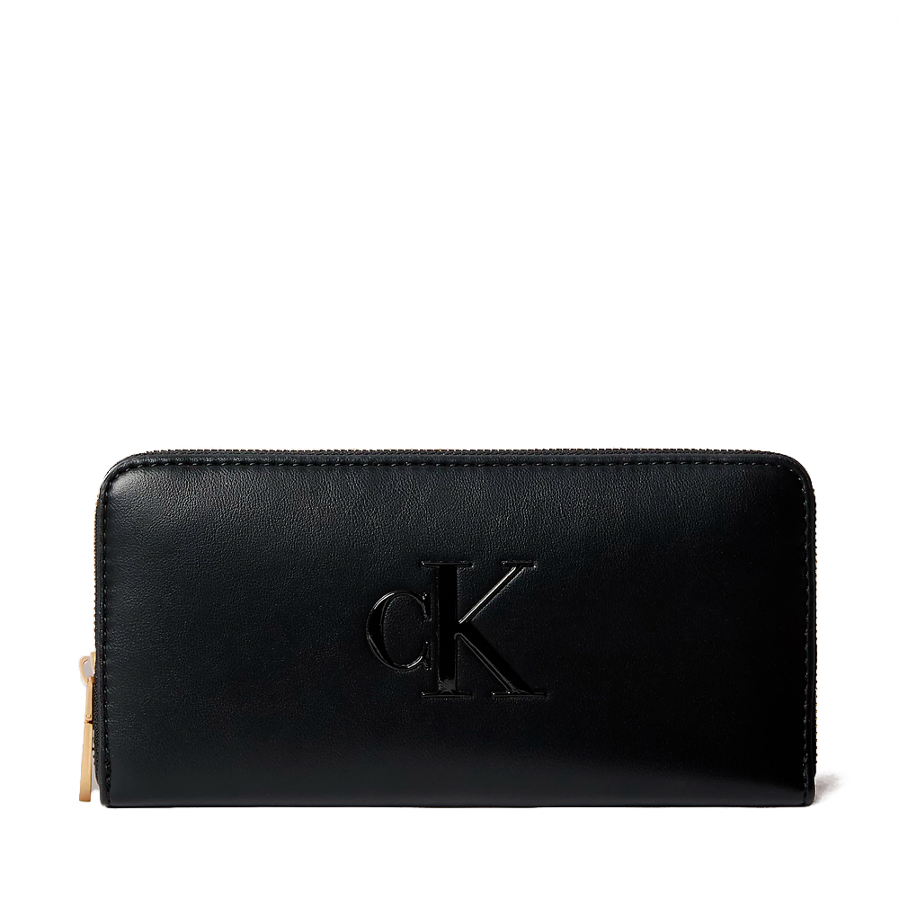 Calvin Klein Jeans Women's Wallets And Purses Long Zip-Up Wallet With Prominent Monogram
