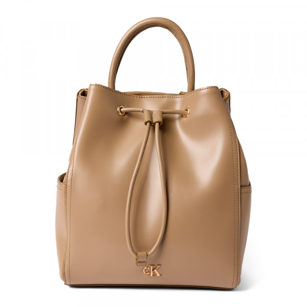 mochila-com-cordao-monogram