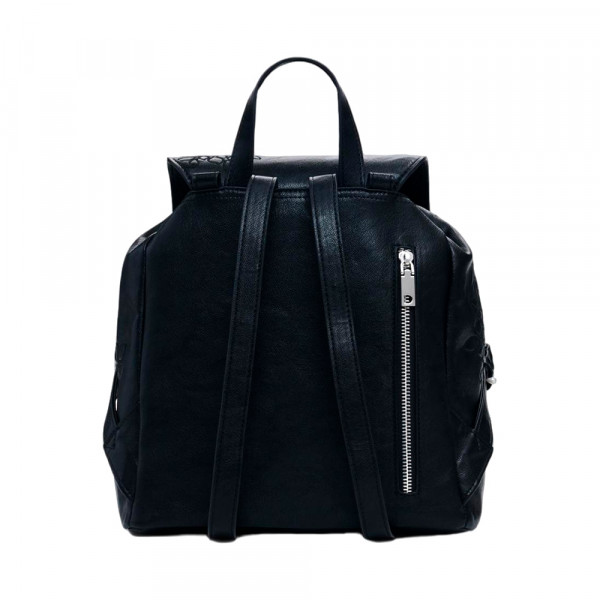 kleiner-bestickter-rucksack