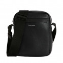 MUST REPORTER S SHOULDER BAG