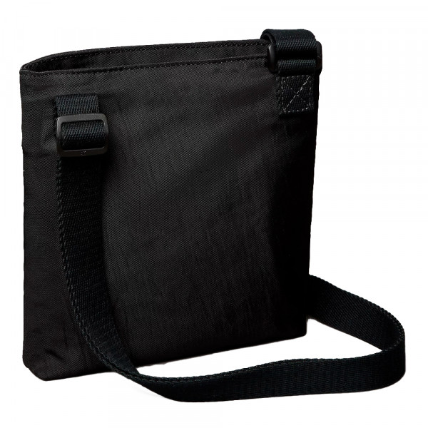 sac-plat-en-nylon-avec-logo-monogramme