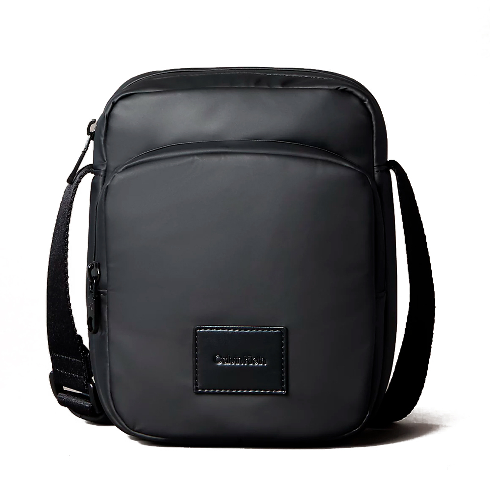 Calvin Klein Jeans Men's Messenger Bags, Toiletry Bags And Suitcases For Utility Reporter Puffer Bag