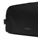 necessaire-metalizada-com-alca