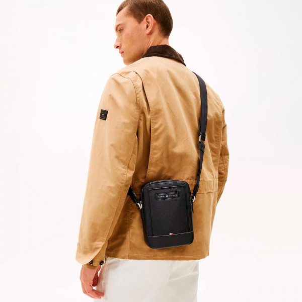 sac-bandouliere-de-reporter-avec-logo