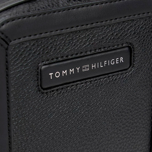 bolsa-de-ombro-estilo-reporter-com-logotipo