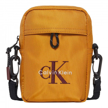 sac-bandouliere-fin-en-nylon-avec-logo-audacieux