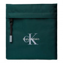 bolsa-plana-de-nailon-con-logo-monograma