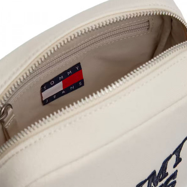 bolsa-transversal-ousada-para-reporter-universitario