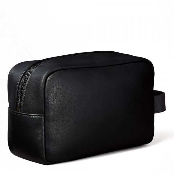 trousse-de-toilette-avec-logo-grave