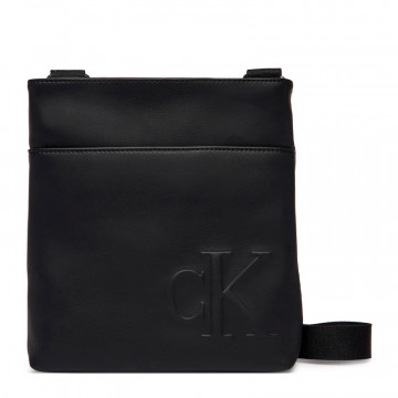 bold-flatpack-shoulder-bag