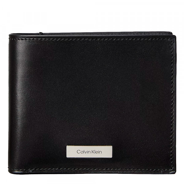 Folded wallet with logo plaque