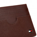 porta-cartoes-em-couro-com-logotipo-esmaltado