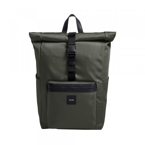 mochila-essential-folded