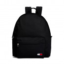 mochila-essential-con-logo