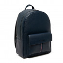 strukturierter-rucksack-mit-klappentasche