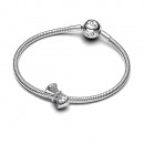 glitzernder-schleifenanhanger-793442c01