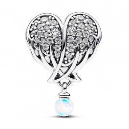Angel Wings and Shiny Heart Charm 792980C01 - Sabina