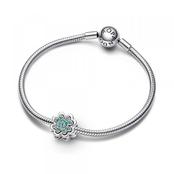 divisible-charm-four-leaf-clover-792752c01