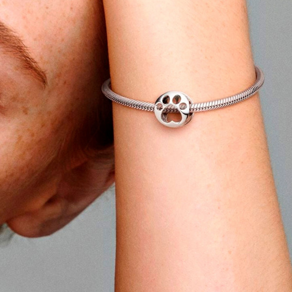 dog-footprint-charm-798869c00