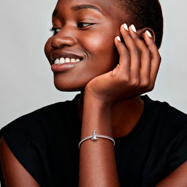 charm-angel-of-love-798413c00