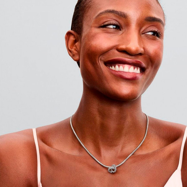 charm-de-no-infinito-e-coracao-pave-793771c01