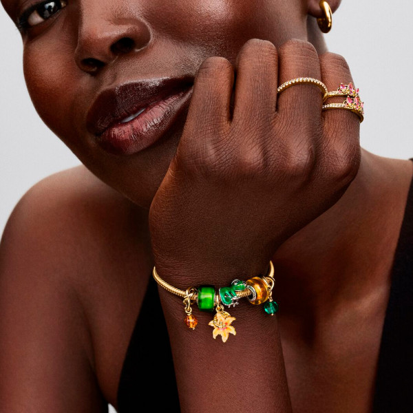 disneys-tangled-pascal-farbwechsel-charme-793983c01