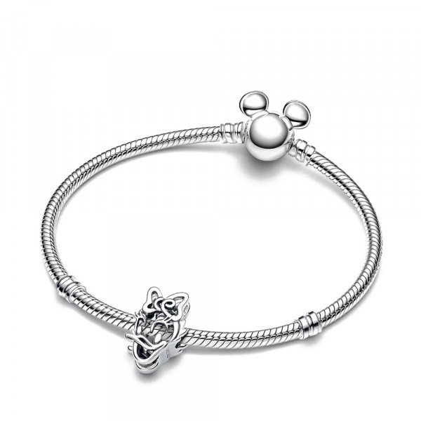 disneys-daisy-duck-filigran-charm