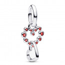 ciondolo-con-cuori-collegati-e-gemme-rosse