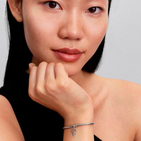 ciondolo-con-cuori-collegati-e-gemme-rosse