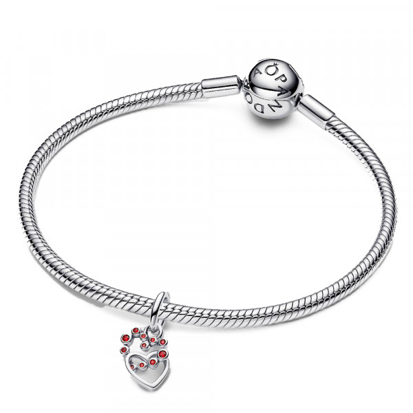 charm-colgante-corazones-conectados-y-gemas-rojas