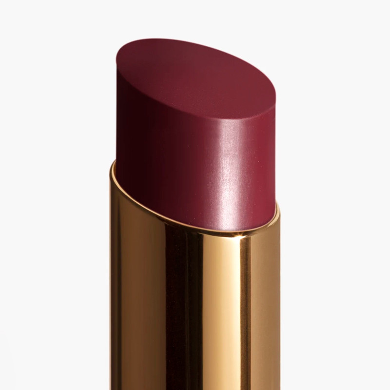 rouge-coco-flash-couleur-luminosite-et-intensite-en-un-eclair