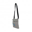 borsa-a-tracolla-piatta-in-nylon-con-logo-monogramma