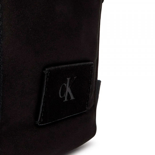 borsa-da-reporter-in-tela