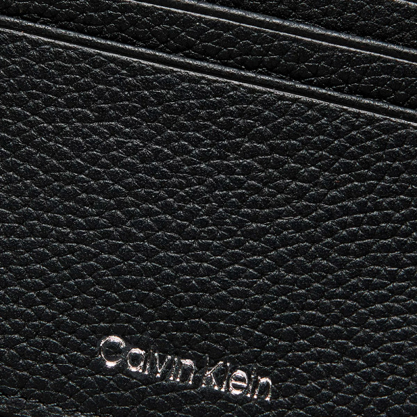 porta-cartoes-com-logotipo-gravado