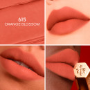 kisskiss-bee-glow-matte-recharge-intense-kleuren-en-comfort-in-een-duurzame-uitvoering